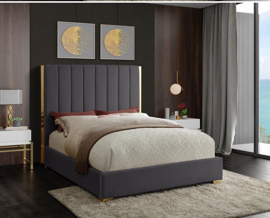 Grey Quilted Luxury Bed